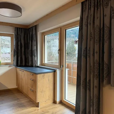 Eberharter Apartamento