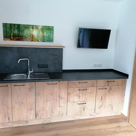 Eberharter Apartment *